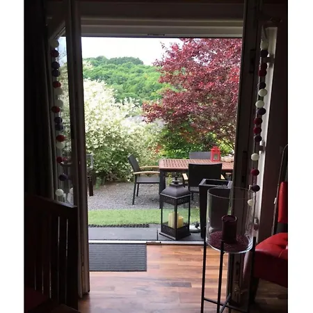 Lower Terrace Apartment *